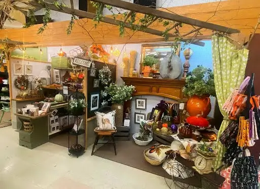 Fall Decor Booth